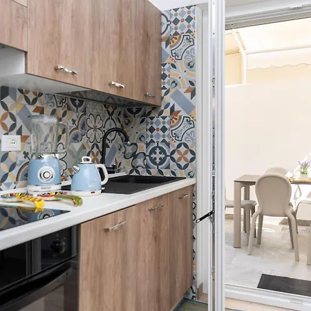 Apartman Hestia Luxury Garden -jacuzzi Near *